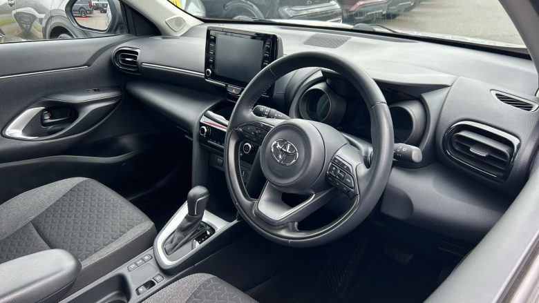 Toyota Yaris Cross 1.5 Hybrid Icon 5dr CVT Hybrid Estate